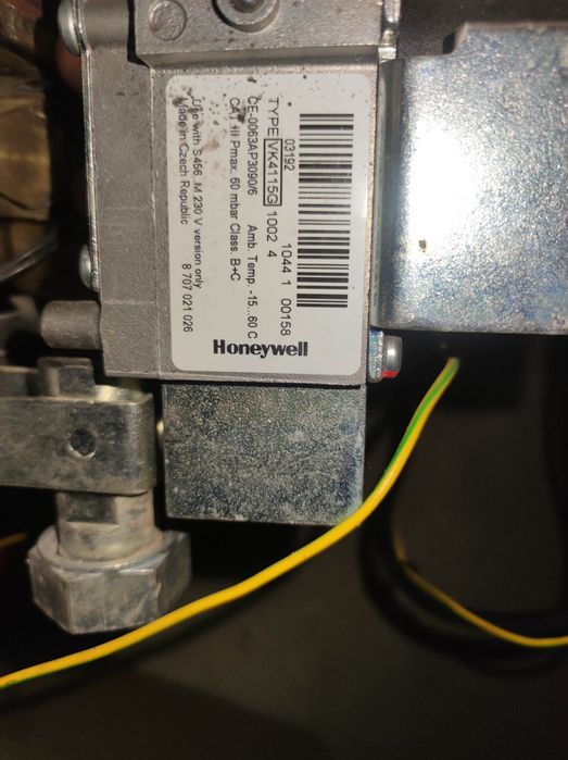 Elektro zawor gazowy junkers typ vk4115g