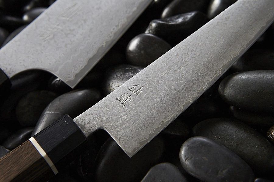Nóż kuchenny Suncraft SENZO BLACK Santoku small 143 mm [BD-03]