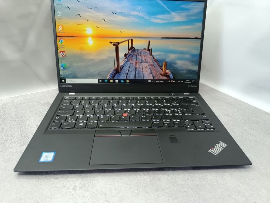 Ноутбук Lenovo ThinkPad X1 Carbon 5th/i7-7500U/16/256 /14" Full HD IPS