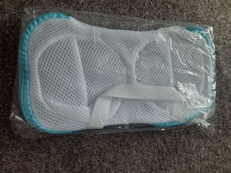 Torebka do prania biustonoszy