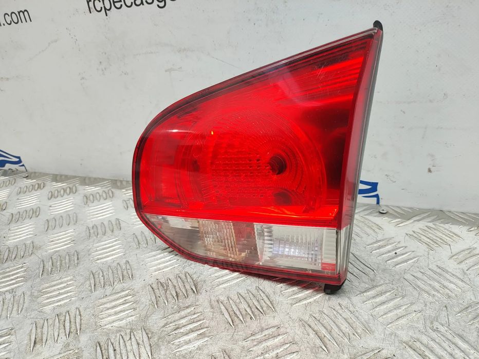 Farolins de mala direito esquerdo originais VW Volkswagen Golf 6 VI