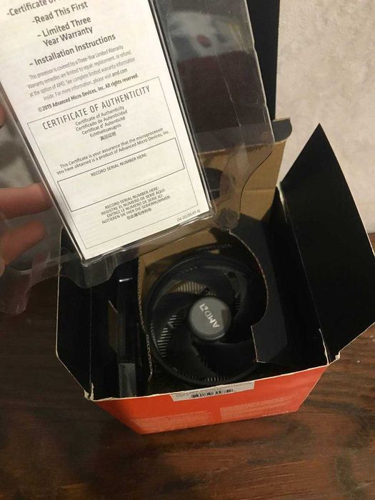 ПОТУЖНЕНЬКИЙ Процессор AMD Ryzen 5 1600 AF з коробкою та кулером