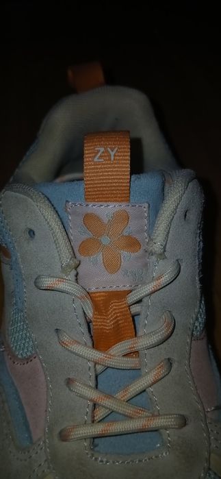 Ténis ZIPPY- Mulheres