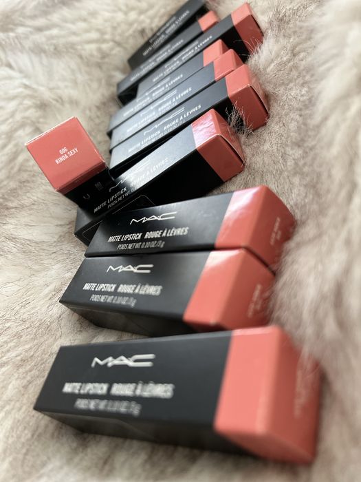 MAC Matte Lipstick À Lèvres – Kinda Sexy