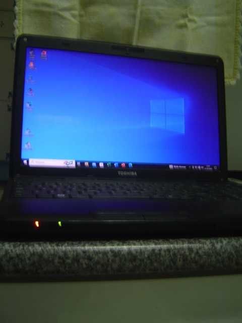 Portatil Toshiba Satellite C660D para  peças ou uso