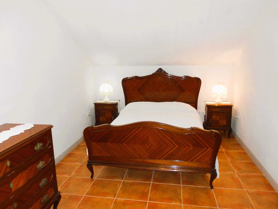 Quinta junto ao rio Douro