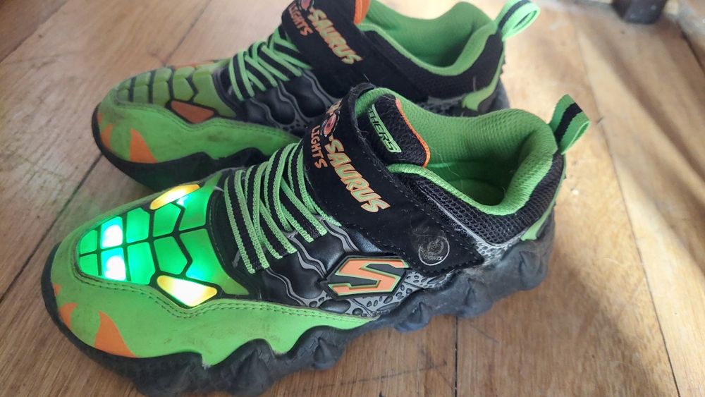 Skechers Sneakersy Skech-O-Saurus Lights świecące r.31 led dinozaur