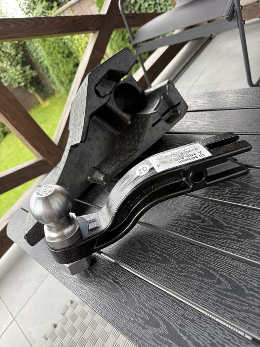 Фаркоп Mercedes ML GL A1663150103