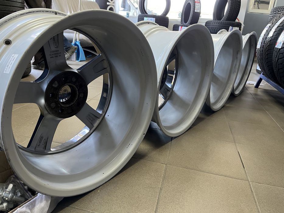 Диски OZ original. R19 5 112 різноширокі