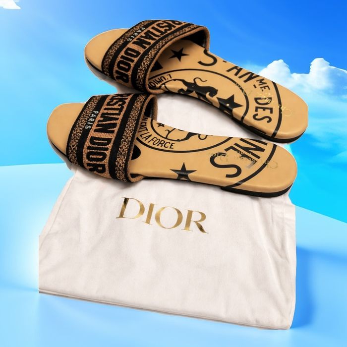 DIOR ORIGINAL стильні брендові тапочки
