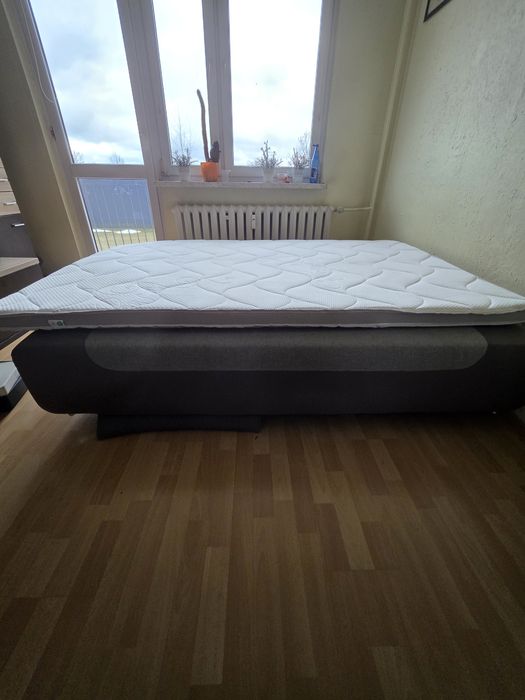 Materac nawierzchniowy HILDING