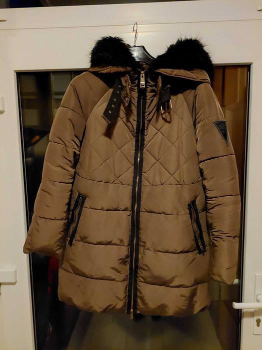 kurtka/płaszcz marki Zara rozmiar L