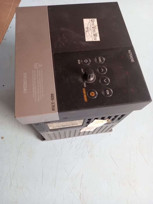 Частотний перетворювач Hyundai N700E 440 V 3.7квт