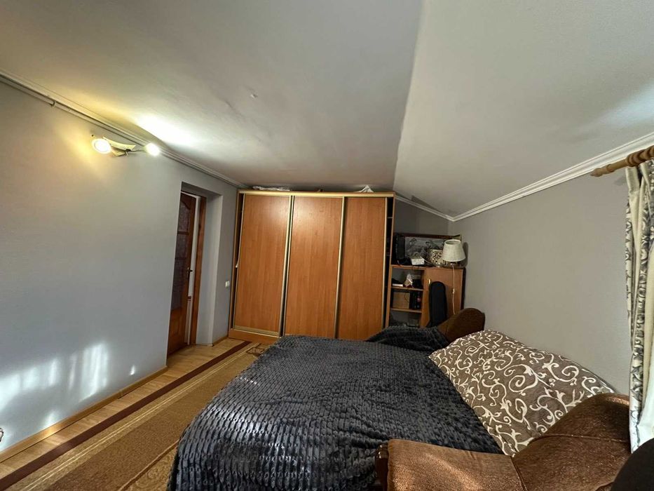 Продаж 3кім. квартири  в смт. Брюховичі на вул. Незалежності