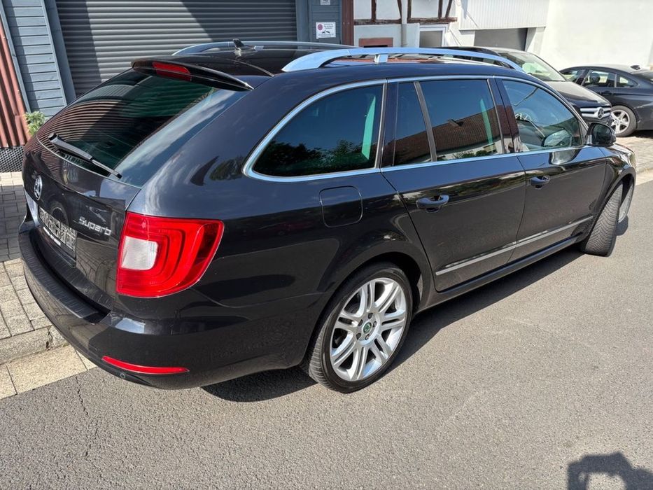Розбірка Skoda superb 2 разборка 9910 1Z1Z LF9R розборка суперБ 2