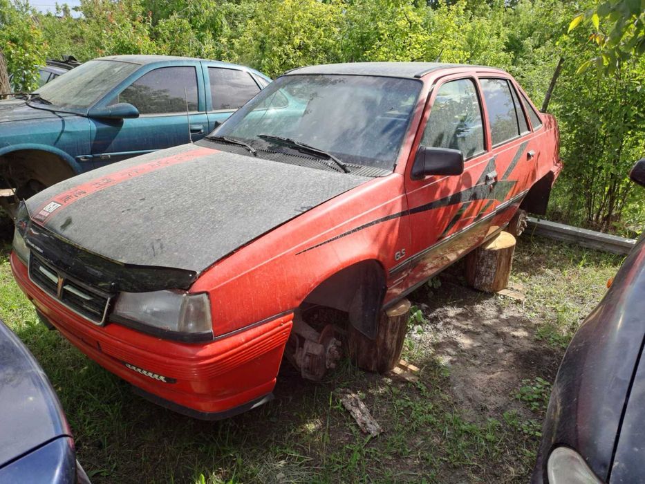 Шрот/ опель кадетт