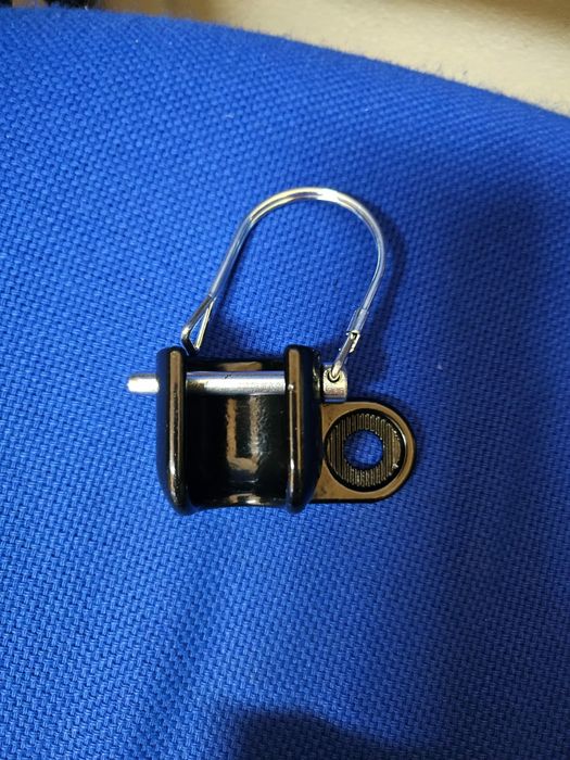 Zapiecie do dyszla wózków rowerowych Thule