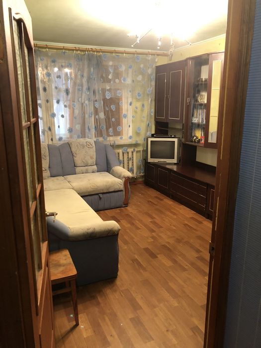 Здам квартиру, подобо, місяць, два. Метро Деміївська Документи ,
