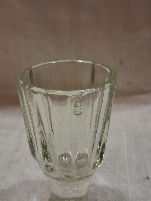 Винтажный графин