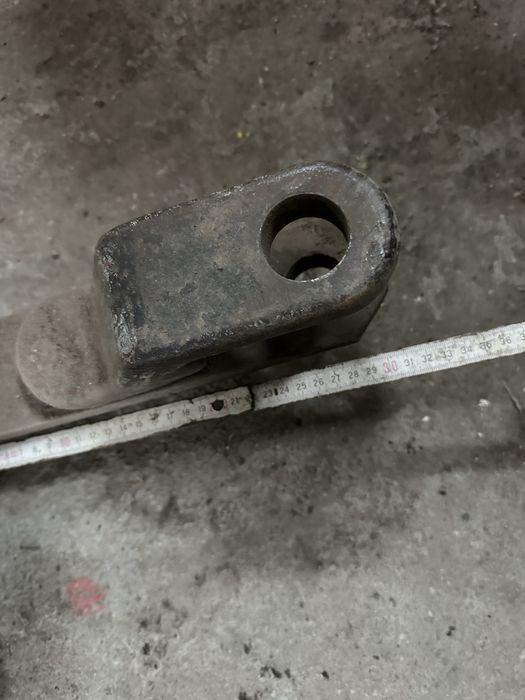 Zaczep dolny ursus 1614 z cięgłami