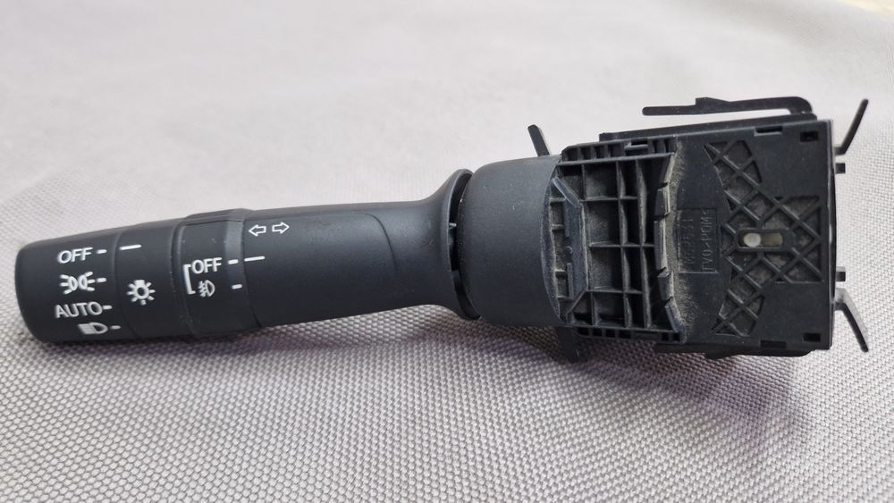 Переключатель указателя поворота Honda CIVIC UFO IX M52531