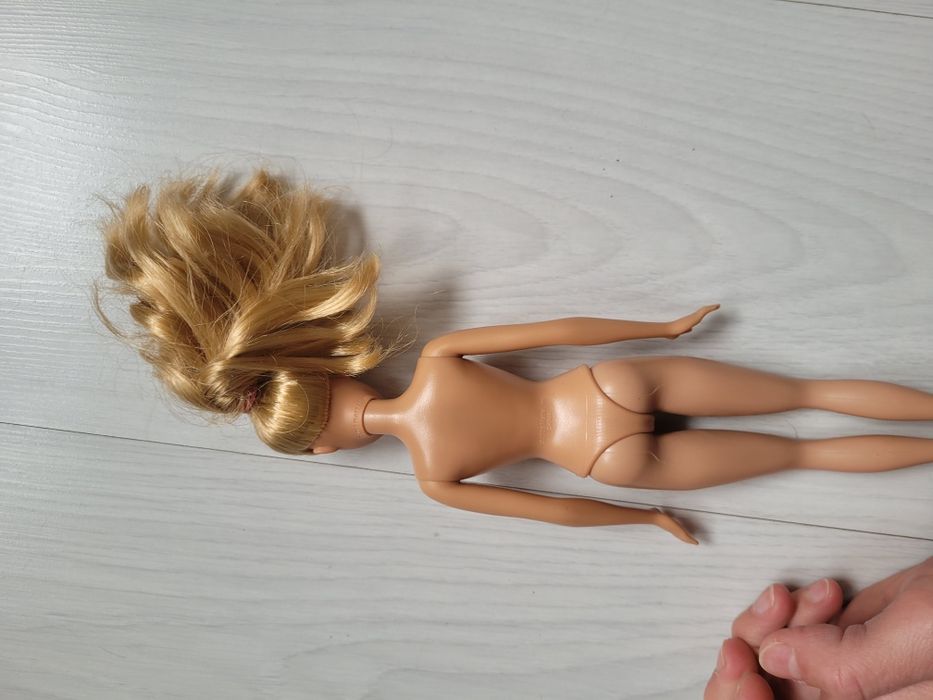 Lalka barbie mattel 2005