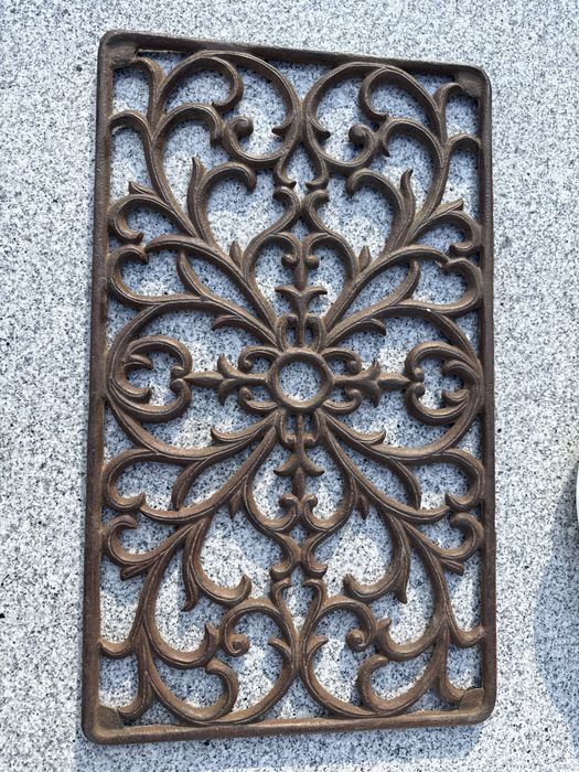 Stara wycieraczka zeliwna dwustronna ciezka i solidna