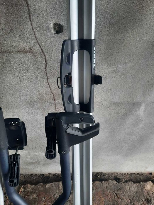 Suporte bicicleta Thule 591 e barras modelo Cruz Alto Fix.