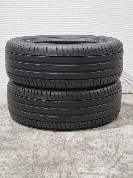2 Pneus 225/50R18 MICHELIN Semi Novos
