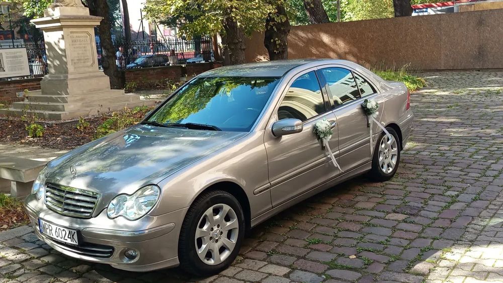 Mercedes-Benz Klasa C Mercedes W203 C200 Kompressor LPG Stan BDB