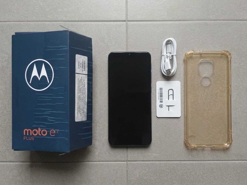 Smartfon Motorola Moto E7 Plus 4G (LTE) | Zestaw