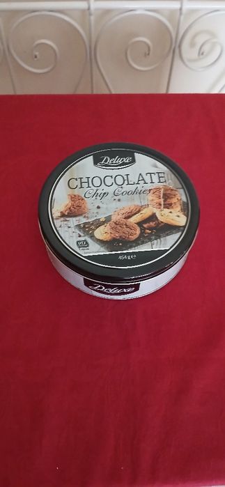 Lata de biscoitos Deluxe, vazia