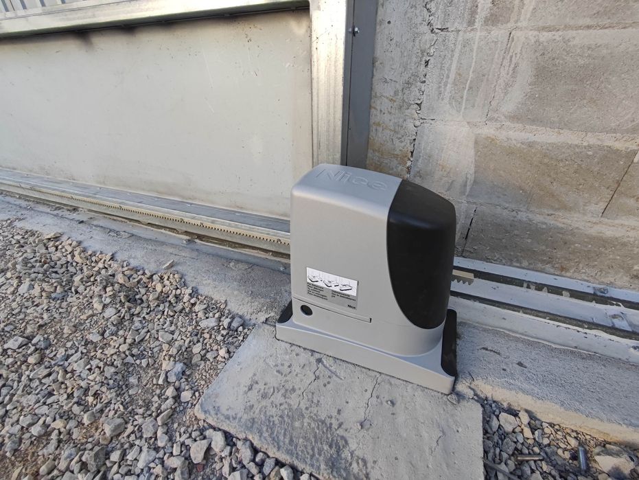 Motores de portões NICE. Montagens e reparações. Sintra Cascais Mafra