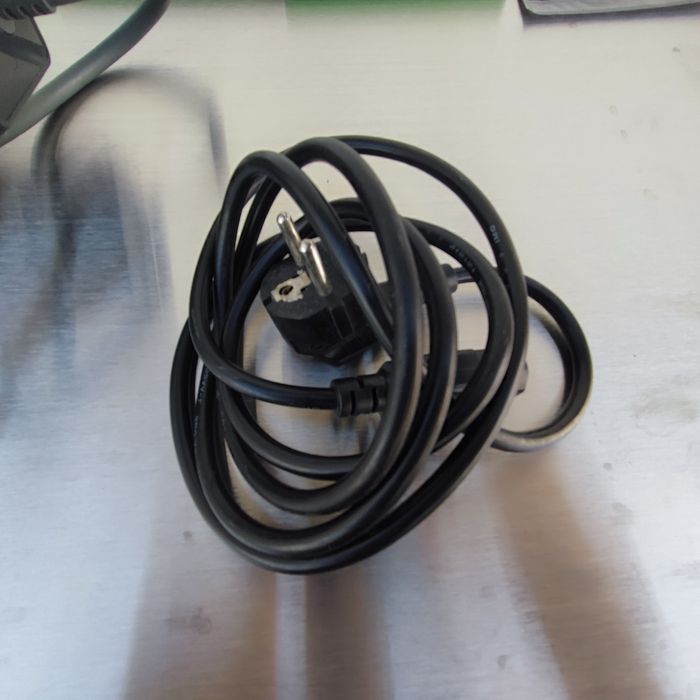 Xbox 120g usada + jogos