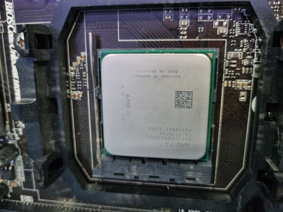 Płyta AMD 7600GM-P23 + FX 8300 + chłodzenie Spartan
