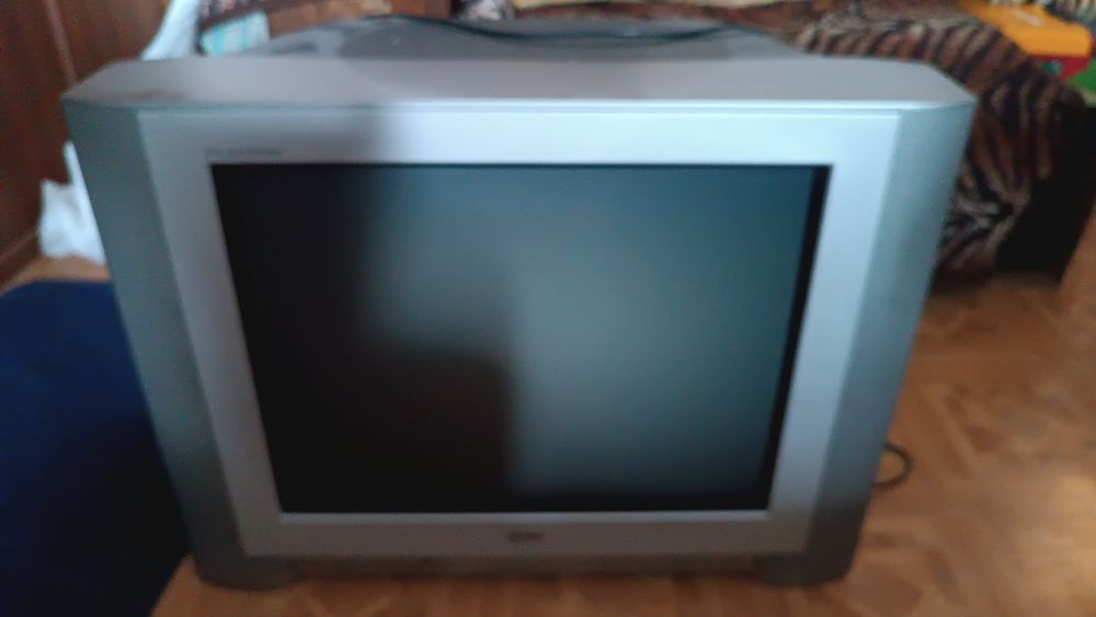 Продам телевизор