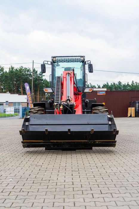 Ładowarka kołowa teleskopowa KINGWAY TL3000