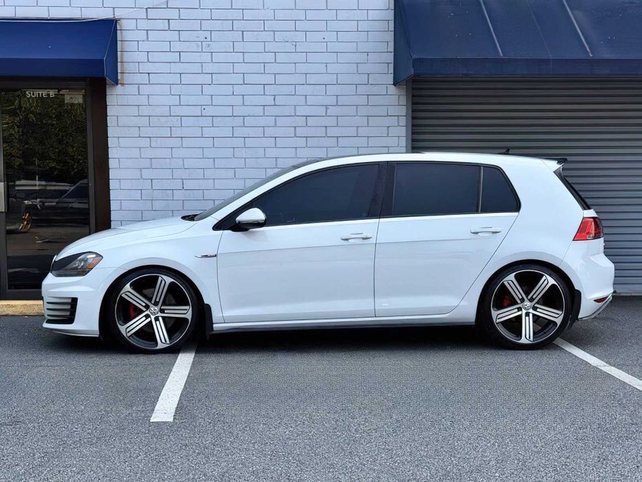 Volkswagen Golf GTI SE      2015