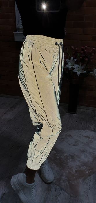 Asos angielskie spodnie świecące w nocy fluorescencyjne premium S M