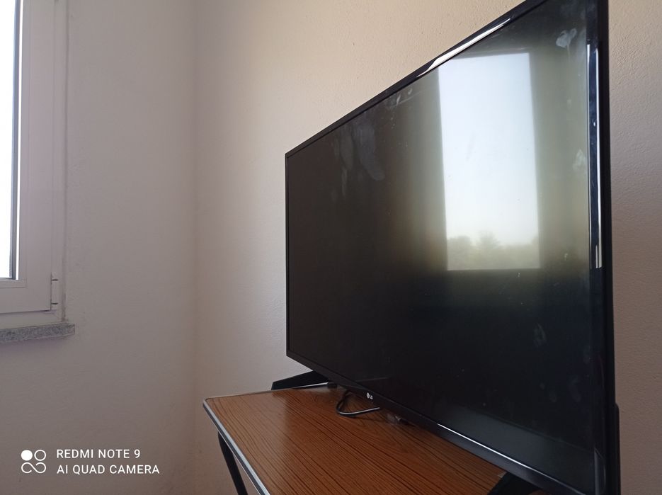 Vendo uma Televisão LG 43 pol