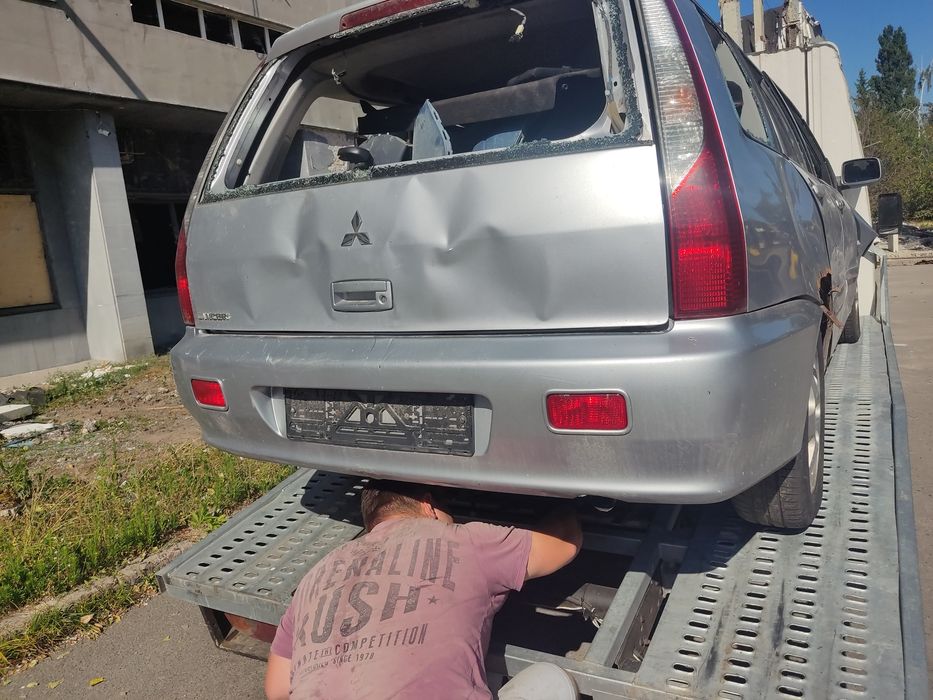 Mitsubishi Lancer 9 IX Київ, розборка, бампер в наявності, по запчастинам