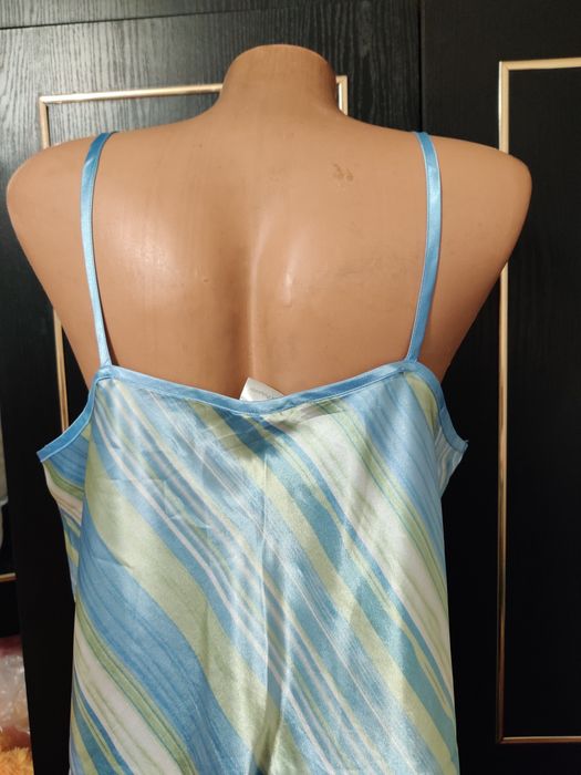 Нижня білизна пеньюар