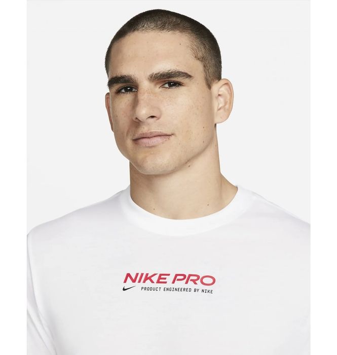 Футболка чоловіча Nike Mens Training T-Shirt White