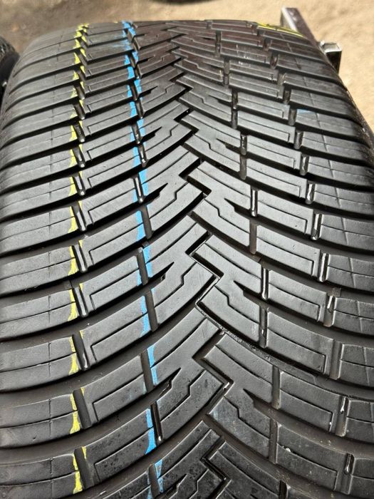 Шины БУ 275 45 R 21 Pirelli allseason scorpion SF2 Всесезон