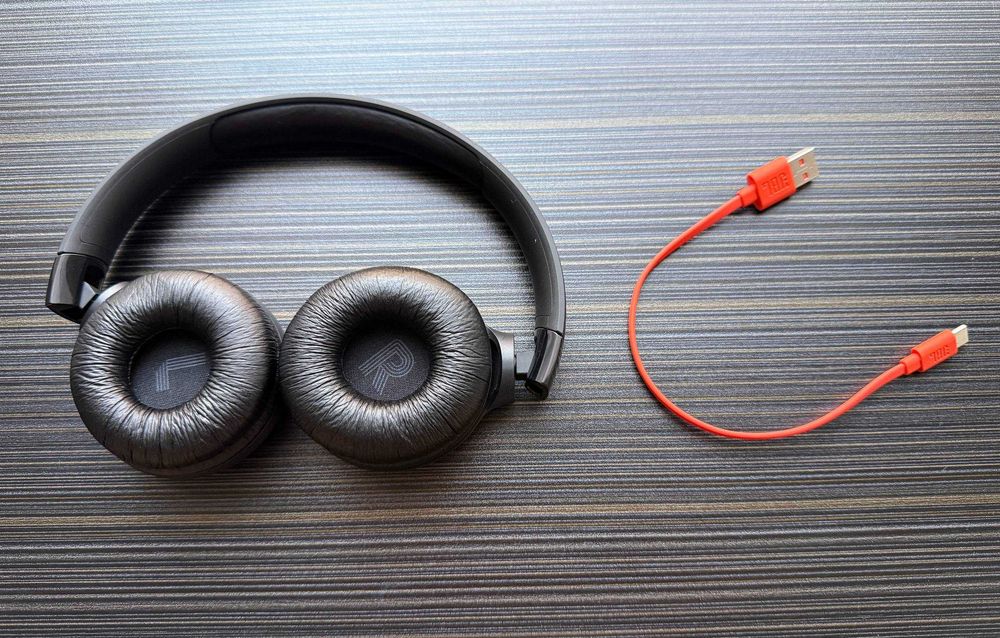 JBL Tune 520BT bezprzewodowe słuchawki Bluetooth czarne