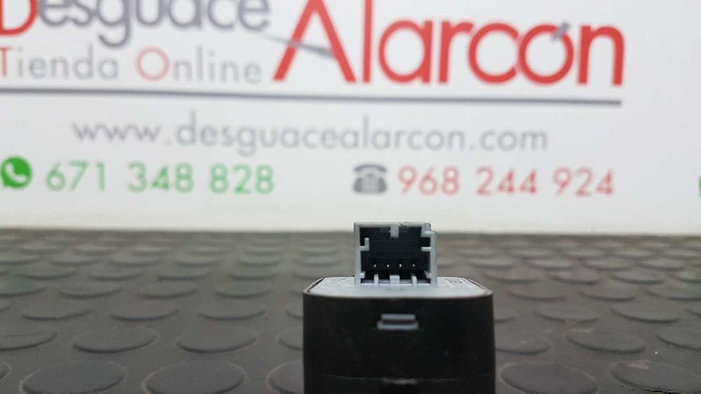 CONTROLADOR DE VISÃO TRASEIRA AUDI A4 BERLINA (8E) 2.0 TDI (DPF) (125KW)