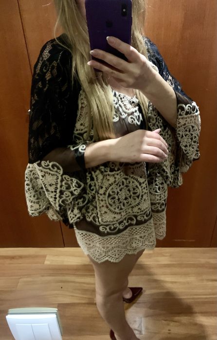 Túnica Renda preta e bege