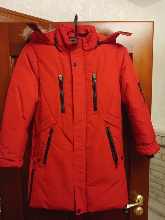 Зимова куртка, плащ для хлопця 152р