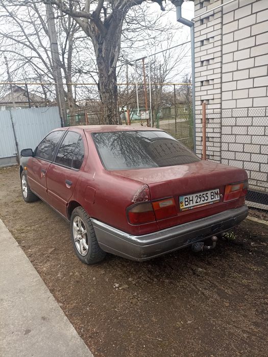 Nissan Primera  P 10.(1.6 бензин )