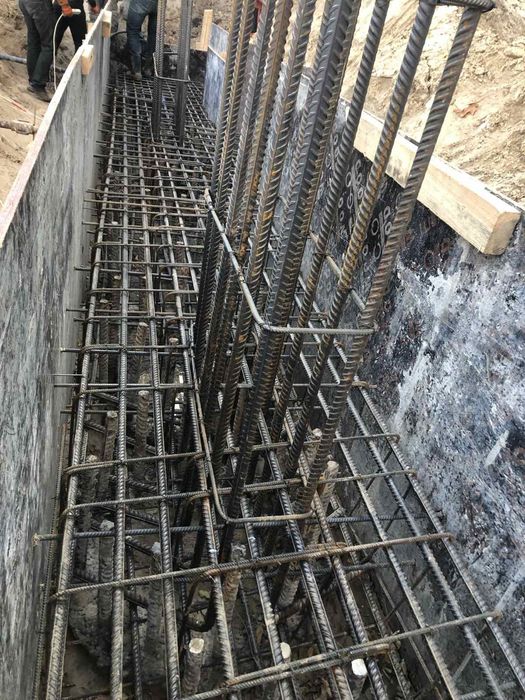 Вертикальні конструкції.